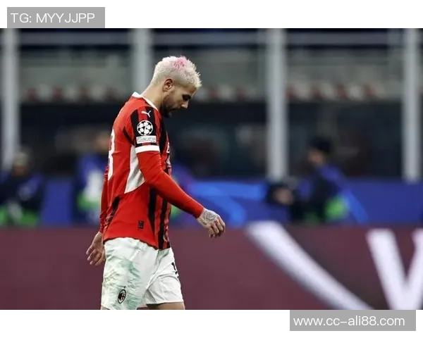 国米确认邓弗里斯伤势轻微球员明日回意大利进行理疗