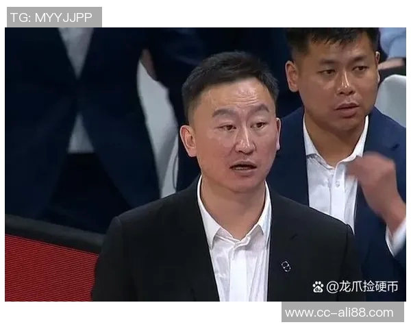 刘维伟回应网友请求抱抱杨瀚森表示已抱过并相信他会没问题